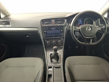 Used Volkswagen Golf 2019 for sale - 79336513: Photo