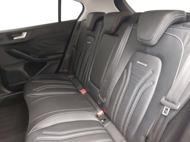 Used Ford Focus 2019 for sale - 77933106: Photo 6