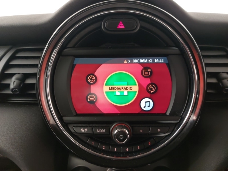 Used MINI Hatch 2019 for sale - 77360972: Photo 11