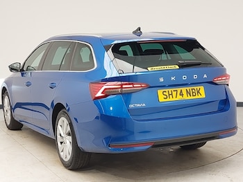 Used Skoda Octavia 2024 for sale - 76707756: Photo