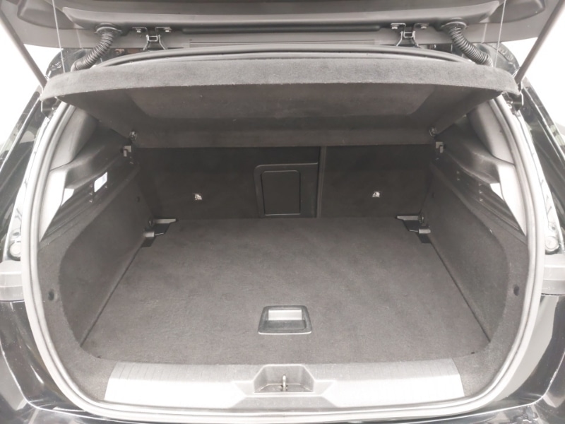 Used Vauxhall Astra 2023 for sale - 77933107: Photo 8