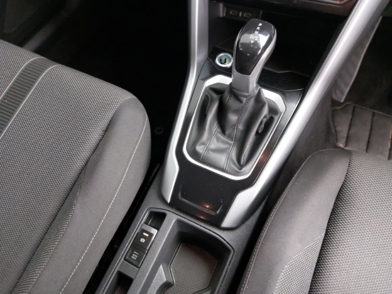 Used Volkswagen T-Roc 2023 for sale - 77214212: Photo 19