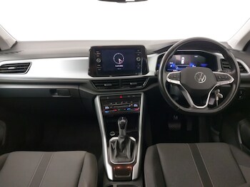 Used Volkswagen T-Roc 2023 for sale - 77214212: Photo