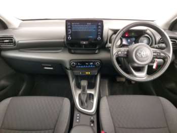 Used Toyota Yaris 2022 for sale - 74334892: Photo