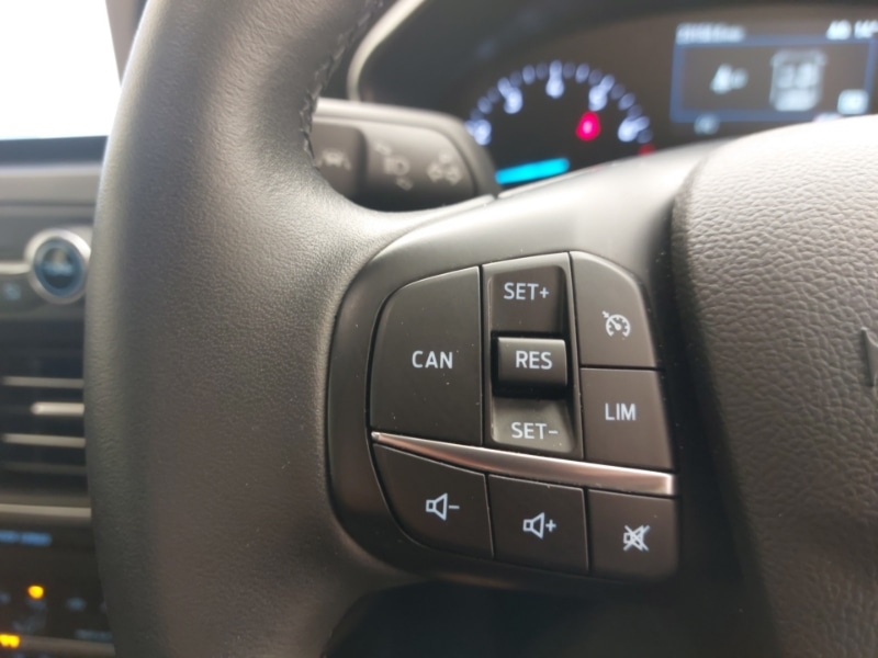 Used Ford Focus 2021 for sale - 76375329: Photo 12