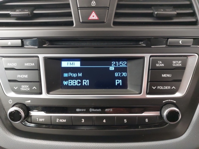 Used Hyundai i20 2017 for sale - 76864537: Photo 11