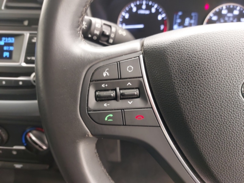 Used Hyundai i20 2017 for sale - 76864537: Photo 12