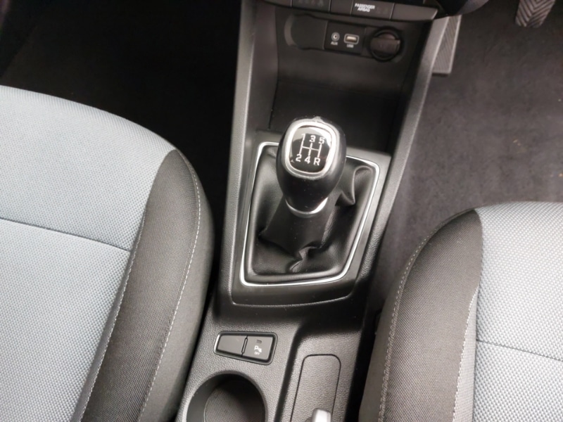 Used Hyundai i20 2017 for sale - 76864537: Photo 19