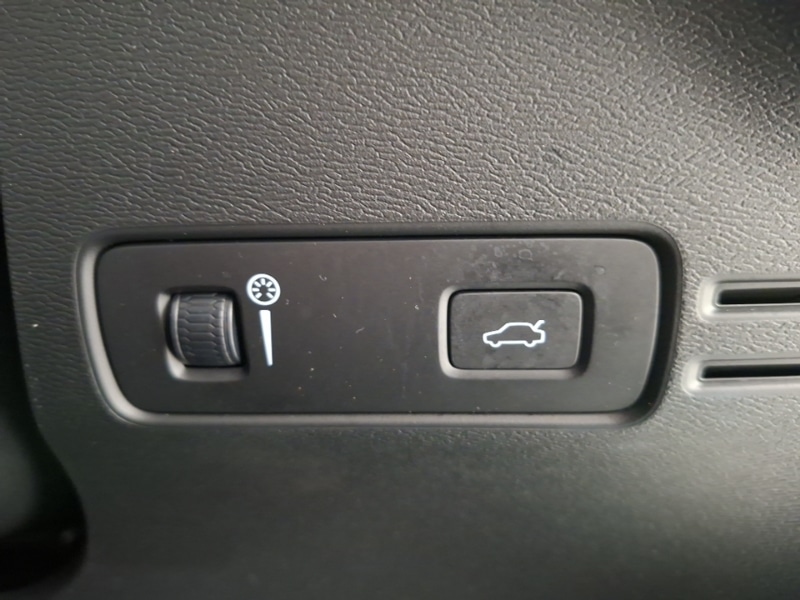 Used Volvo XC40 2020 for sale - 78046284: Photo 17