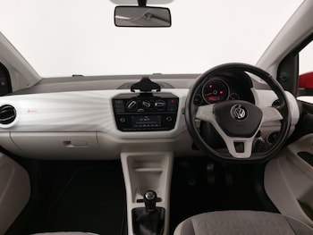 Used Volkswagen up! 2018 for sale - 75900447: Photo