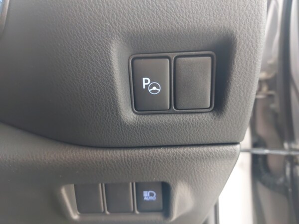 Used Toyota C-HR 2020 for sale - 75424239: Photo 18