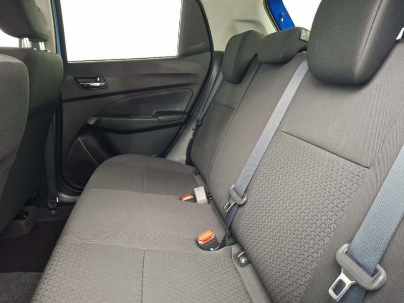 Used Suzuki Swift 2017 for sale - 78135301: Photo 6