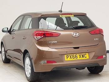 Used Hyundai i20 2016 for sale - 76427534: Photo