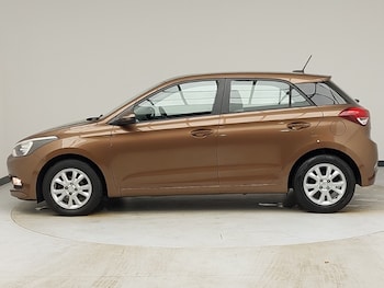 Used Hyundai i20 2016 for sale - 76427534: Photo