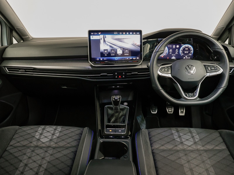 Used Volkswagen Golf 2024 for sale - 76435328: Photo 2