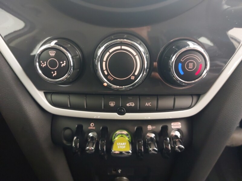 Used MINI Cooper 2018 for sale - 77325364: Photo 16