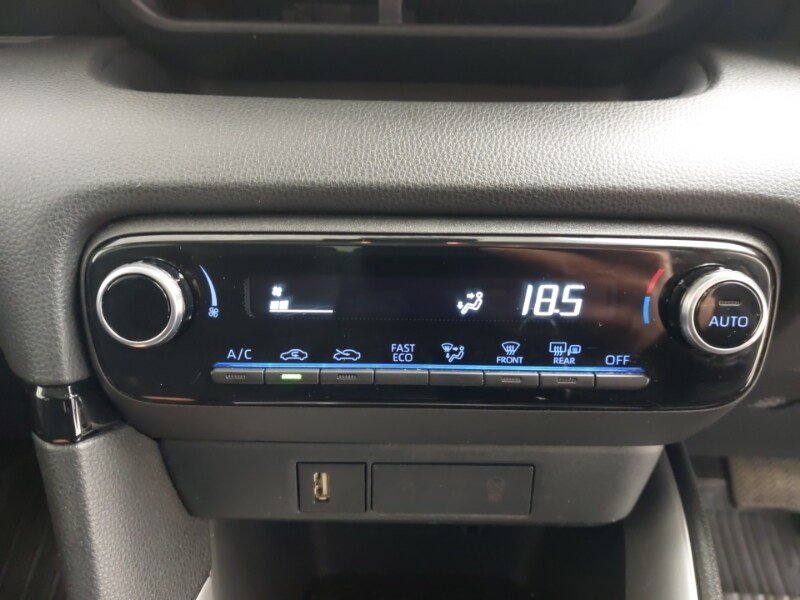 Used Toyota Yaris 2021 for sale - 77503456: Photo 15