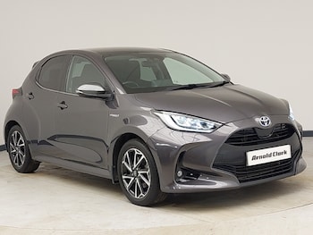 Used Toyota Yaris 2021 for sale - 77503456: Photo