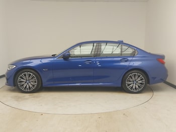 Used BMW 3 Series 2022 for sale - 77410312: Photo