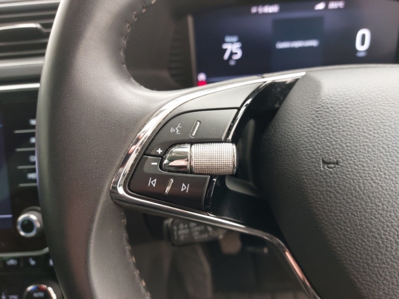 Used Skoda Superb 2022 for sale - 76630713: Photo 12