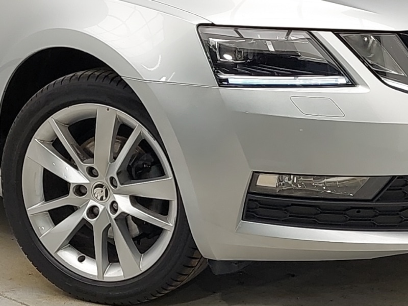 Used Skoda Octavia 2020 for sale - 77424507: Photo 9