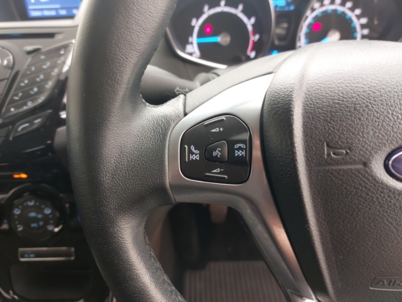 Used Ford Fiesta 2016 for sale - 76924965: Photo 12