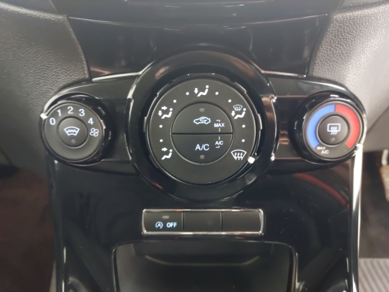 Used Ford Fiesta 2016 for sale - 76924965: Photo 15