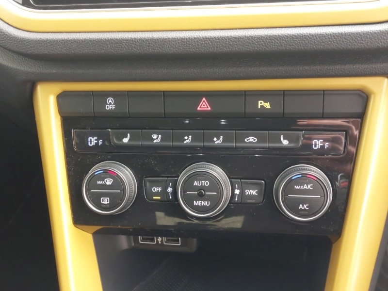 Used Volkswagen T-Roc 2018 for sale - 77987698: Photo 16