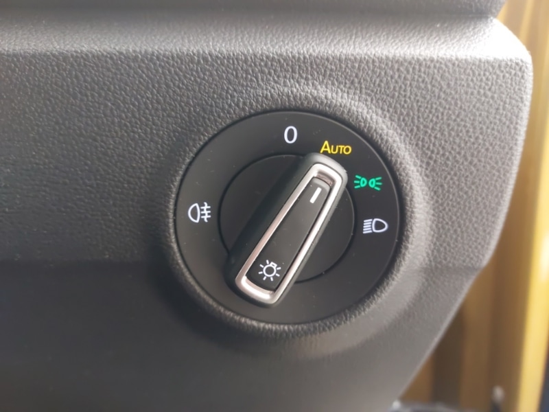 Used Volkswagen T-Roc 2018 for sale - 77987698: Photo 17