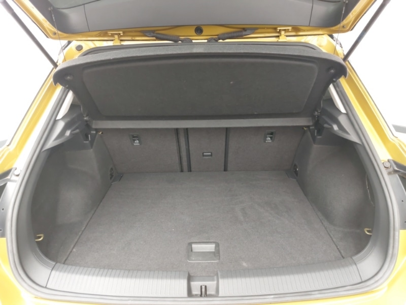 Used Volkswagen T-Roc 2018 for sale - 77987698: Photo 8