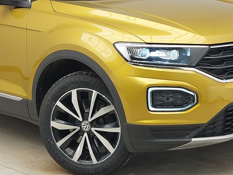 Used Volkswagen T-Roc 2018 for sale - 77987698: Photo 9
