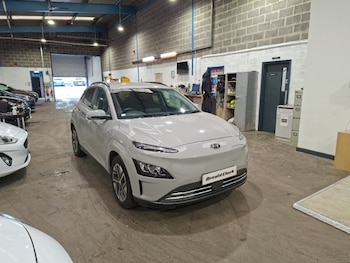 Used Hyundai KONA 2023 for sale - 78647309: Photo