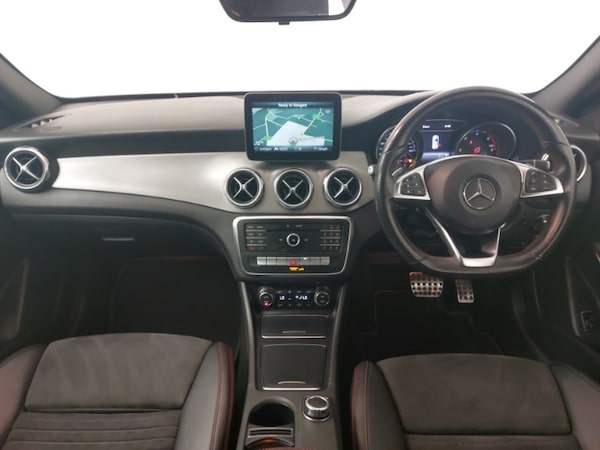 Used Mercedes-Benz GLA 2017 for sale - 76271996: Photo 2