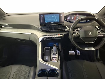 Used Peugeot 5008 2023 for sale - 79440052: Photo