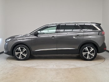 Used Peugeot 5008 2023 for sale - 79440052: Photo
