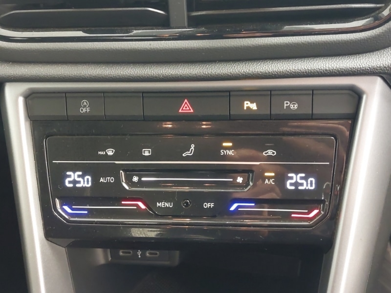 Used Volkswagen T-Roc 2022 for sale - 77483894: Photo 17