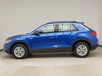 Used Volkswagen T-Roc 2022 for sale - 77483894: Photo