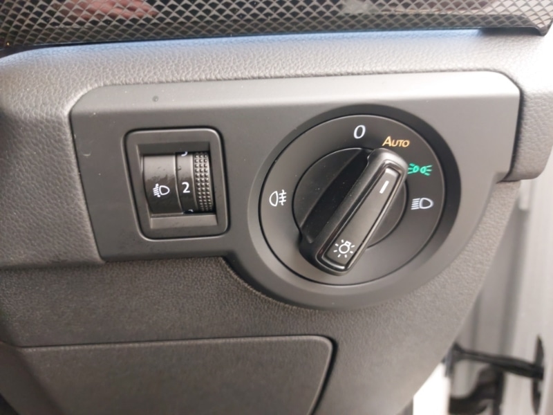 Used Volkswagen T-Cross 2024 for sale - 77047115: Photo 19