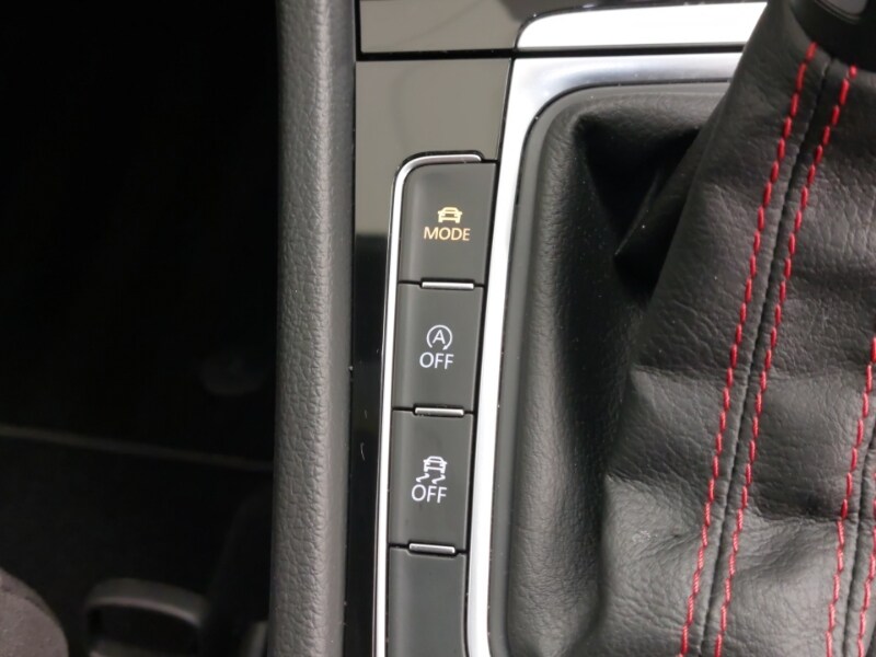 Used Volkswagen Golf 2019 for sale - 77896840: Photo 18