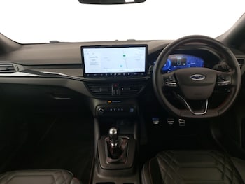 Used Ford Focus 2022 for sale - 76199233: Photo 2