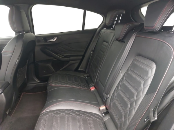 Used Ford Focus 2022 for sale - 76199233: Photo 6