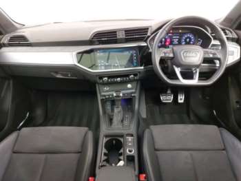Used Audi Q3 2019 for sale - 74956870: Photo