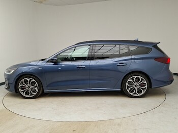 Used Ford Focus 2022 for sale - 78333783: Photo