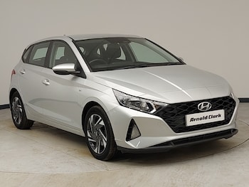 Used Hyundai i20 2023 for sale - 77837729: Photo