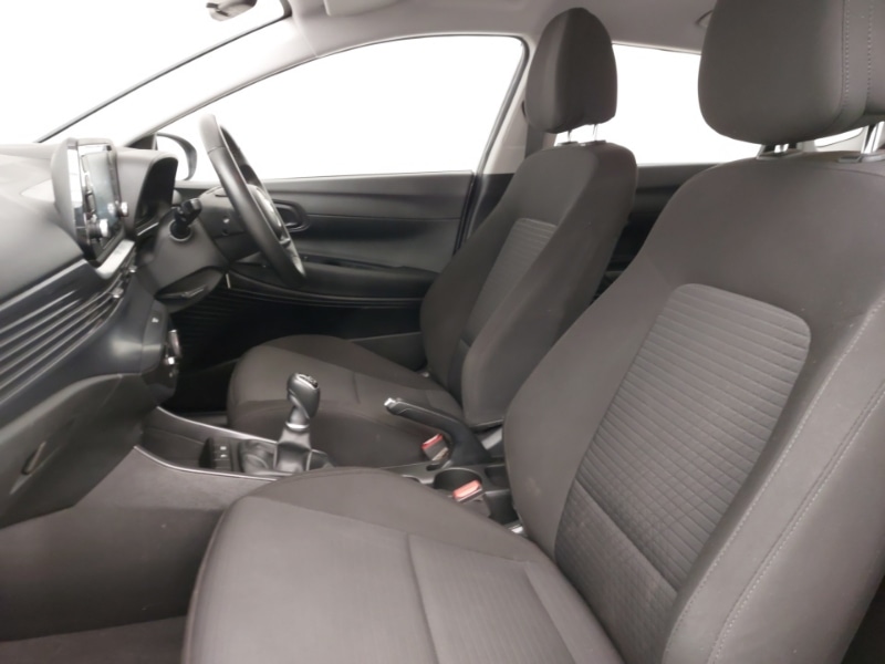 Used Hyundai i20 2023 for sale - 77837729: Photo 5