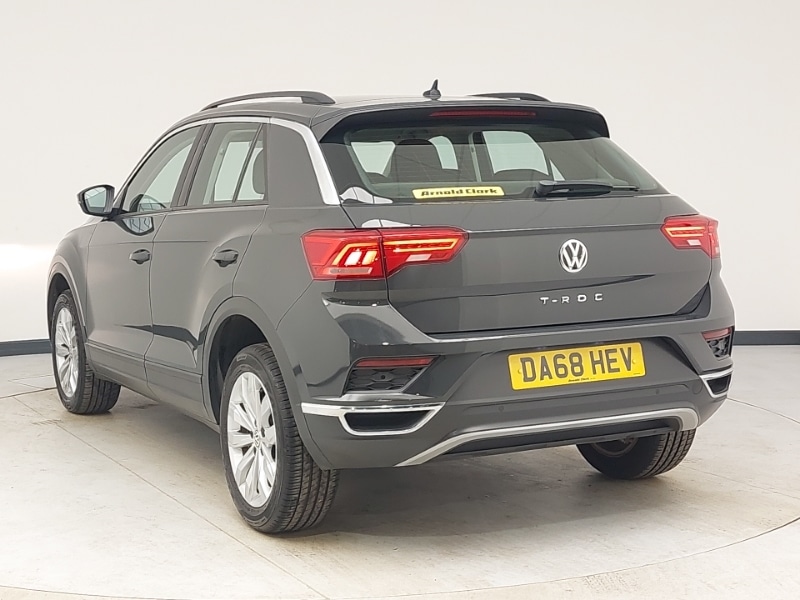 Used Volkswagen T-Roc 2018 for sale - 76369763: Photo 3