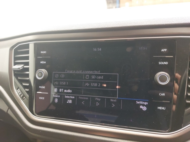 Used Volkswagen T-Roc 2018 for sale - 76602391: Photo 18