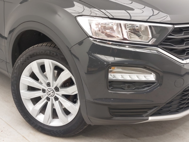 Used Volkswagen T-Roc 2018 for sale - 76602391: Photo 9