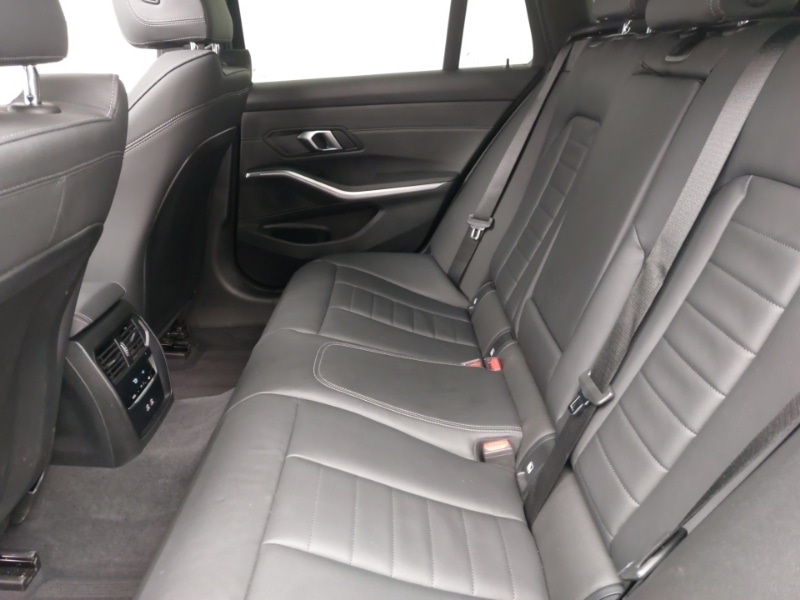 Used BMW 3 Series 2024 for sale - 75926080: Photo 6