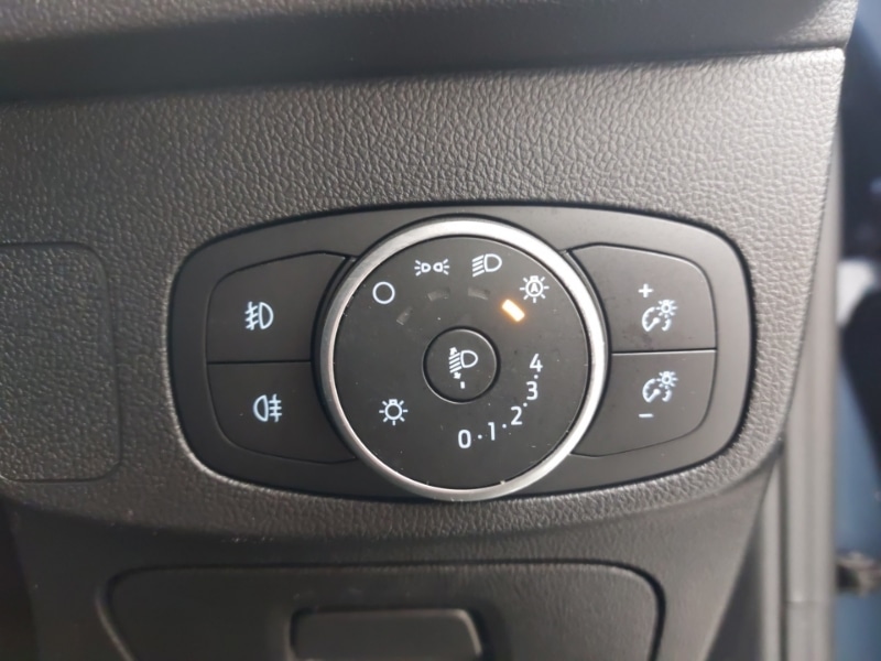 Used Ford Focus 2019 for sale - 77606125: Photo 17